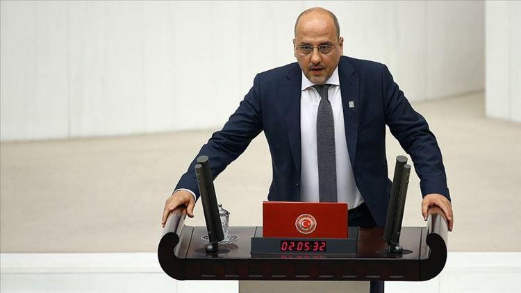 Bağımsız Milletvekili Ahmet Şık, TİPe katıldı