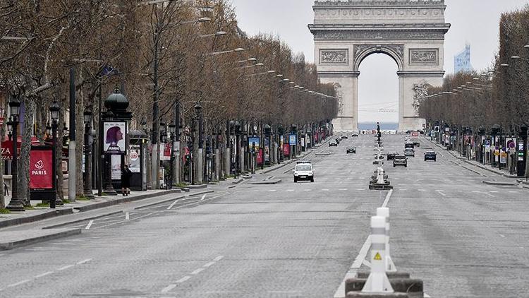 Fransa koronavirüs tedbirlerini gevşetiyor