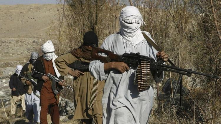 Afganistanda Taliban 4 sivili öldürdü