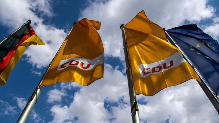 CDU’da Laschet’e isyan