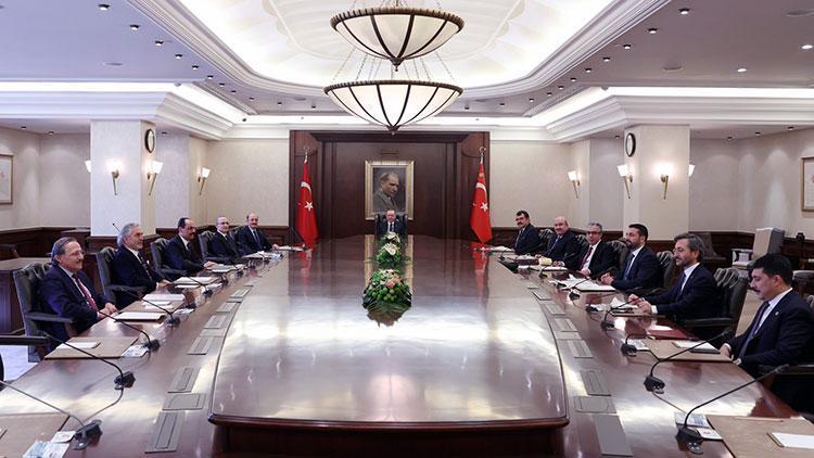 Cumhurbaşkanı Erdoğan, Cumhurbaşkanlığı Politika Kurulu başkanvekilleriyle görüştü