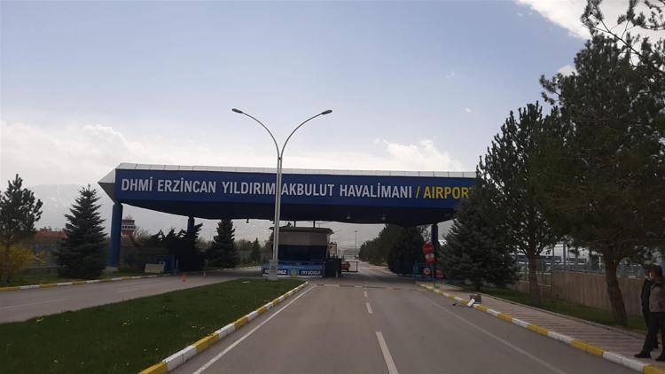 Cumhurbaşkanı Erdoğan duyurmuştu Yıldırım Akbulut’un adı memleketinde havalimanına verildi