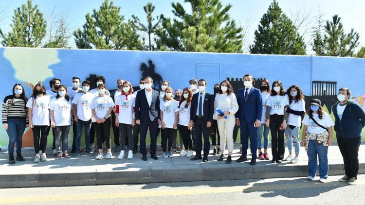 Öğrencilerin rengiyle Ankara