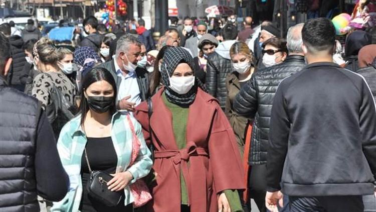 Çankırı Valisi Ayazdan koronavirüs uyarısı: Genç hasta sayımızda ciddi artış yaşıyoruz