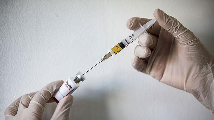 Bangladeş, Çin ve Rusyanın Kovid-19 aşılarının ülkedeki üretimine onay verdi