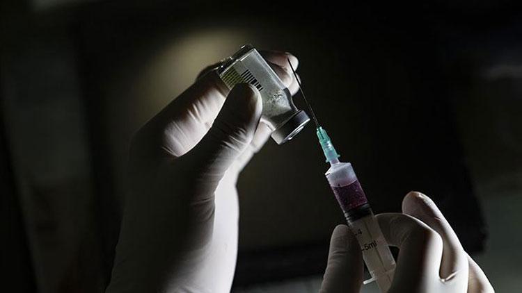 Modernadan sipariş edilen Kovid-19 aşılarının ilk kısmı Japonyaya ulaştı