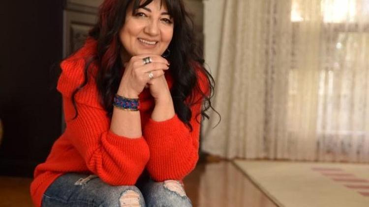 Nuran Taş’tan ‘Oy Gönül’