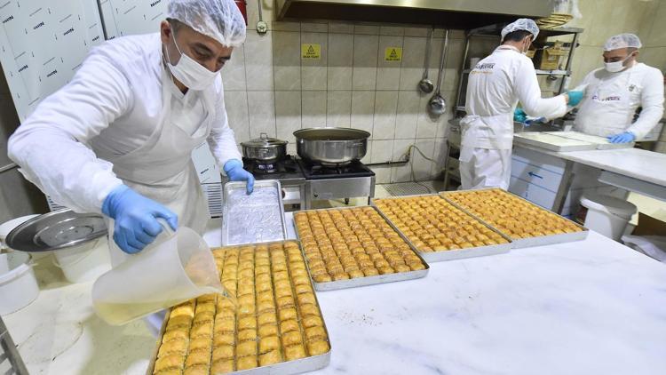 Halk Ekmek Fabrikası tatlı üretimini arttırdı
