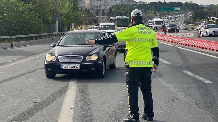 Son dakika: İçişleri Bakanlığından tam kapanmada “çalışma izni muafiyet” belgesi açıklaması