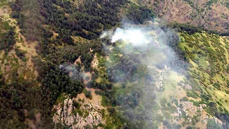 Spil Dağı Milli Parkında yangın; havadan ve karadan müdahaleyle söndürüldü