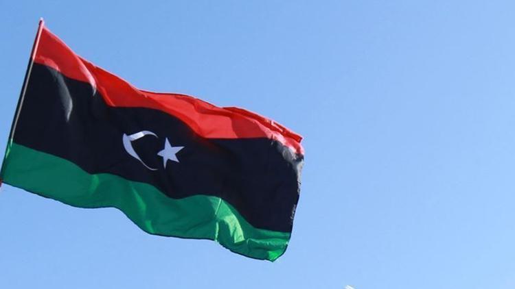 Libya açıklarında avlanan İtalyan balıkçılara ateş açıldı