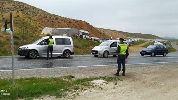 Şereflikoçhisar İlçe Jandarma Trafik Timlerinden Trafik Haftası Etkinliği