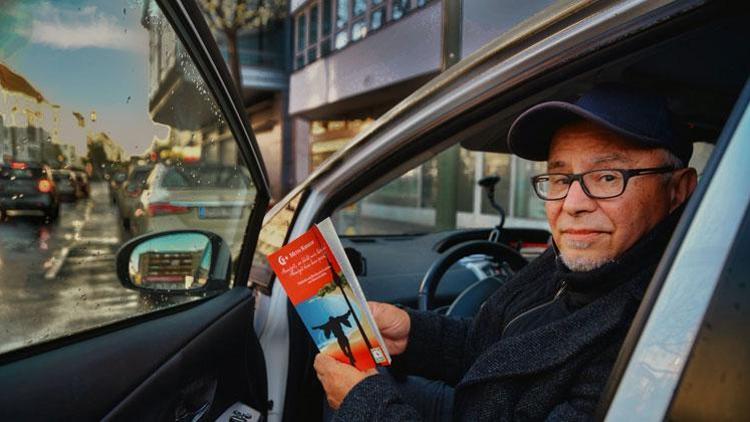 Takcisi Metin taksi hikâyelerini kitapta topladı