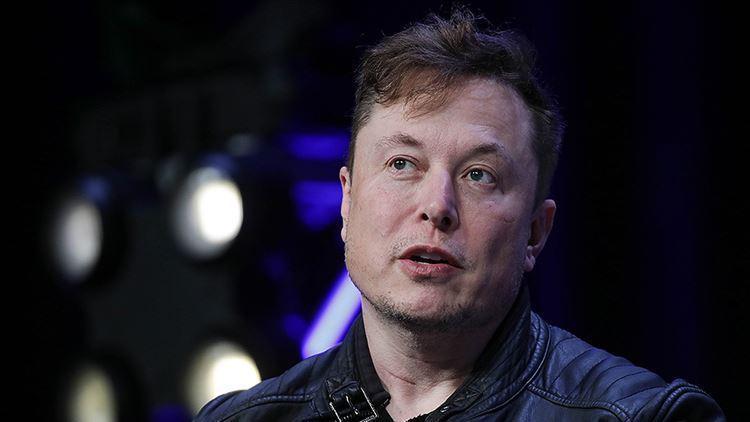 Elon Musk hem para hem de sırayı kaybetti