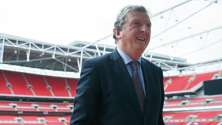 Roy Hodgson emekliliğini açıkladı Sezon sonu Crystal Palaceı bırakıyor...