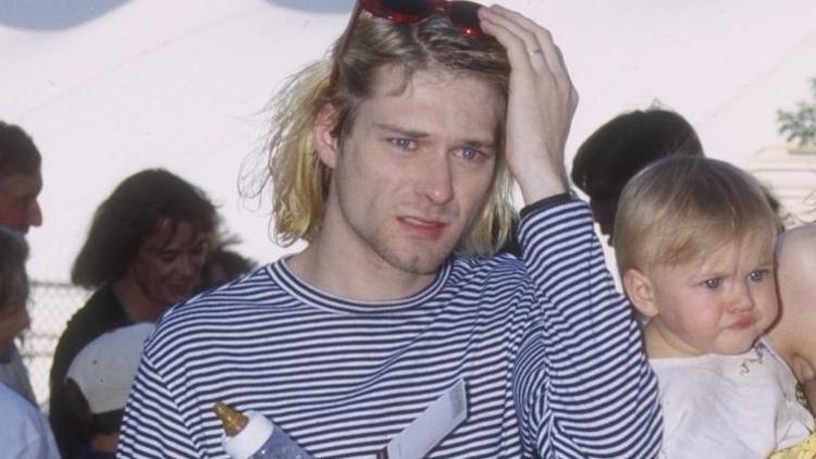 Kurt Cobainin saç telleri 14 bin dolara satıldı