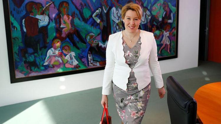 Almanya Aile Bakanı istifa etti
