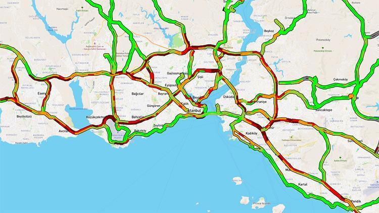 Son dakika... İstanbulda yağmur trafiği Yoğunluk yüzde 76ya ulaştı