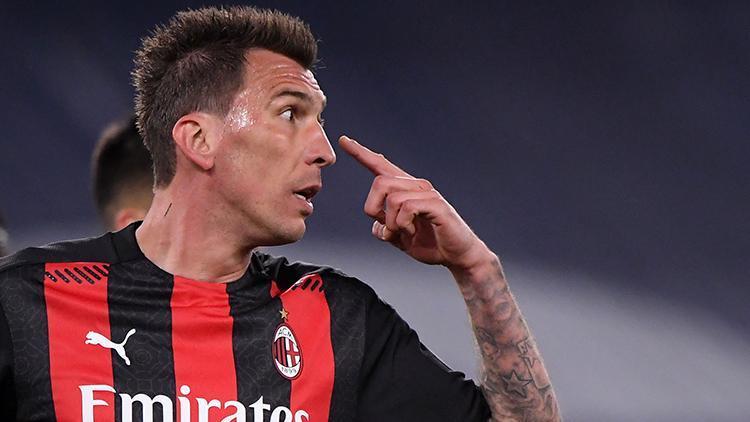 Mario Mandzukic Milandan ayrıldı