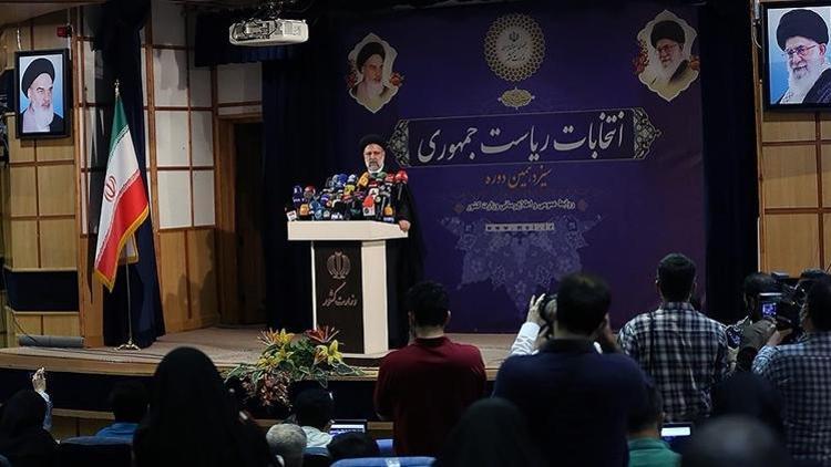 İranda cumhurbaşkanlığı yarışı: 592 kişiden sadece 7si adaylık izni aldı