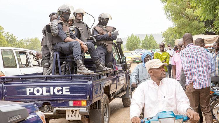 Mali’de bir yılda ikinci darbe