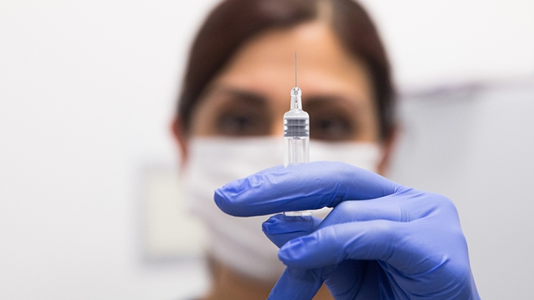 41 yaşındaki hasta öldü... Belçika o aşıyı askıya aldı