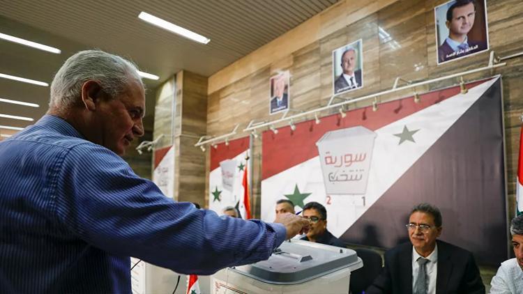 Esad rejimi, halkın çoğunluğunun dahil edilmediği sözde devlet başkanlığı seçimine gitti