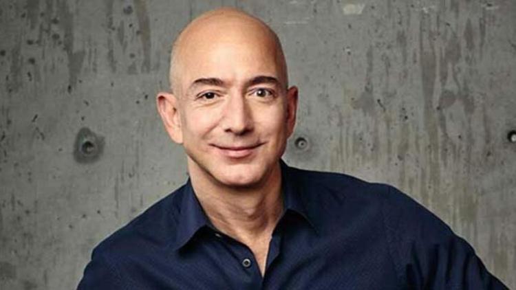 Amazonun kurucusu Jeff Bezos CEOluk görevinden 5 Temmuzda ayrılacak
