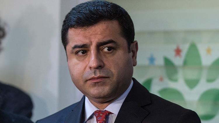 Son dakika: HDP eski Eş Genel Başkanı Selahattin Demirtaşa 2 yıl 6 ay hapis cezası