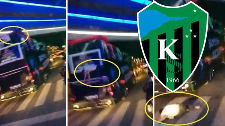 Son Dakika: Kocaelisporlu futbolcuların kutlamasında talihsiz kaza 2 futbolcu üstü açık otobüsle üst geçide çarpıp yaralandı