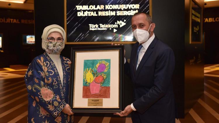 ‘Tablolar’ Türk Telekom ile  Cumhurbaşkanlığı Millet Kütüphanesi’nde konuşuyor