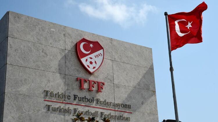 Son Dakika Haberi... Türkiye Futbol Federasyonundan yeni yabancı kuralı 14ün 8i sahada...