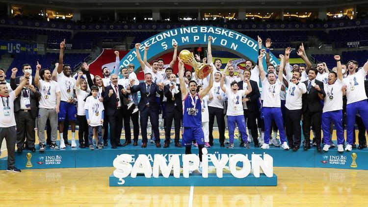 Son Dakika: Fenerbahçe Bekoyu deviren Anadolu Efes, Basketbol Süper Liginde şampiyon oldu