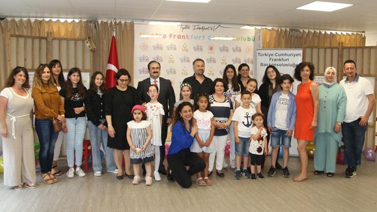 ‘Türkçe tiyatro, çocuklar için büyük bir fırsat’