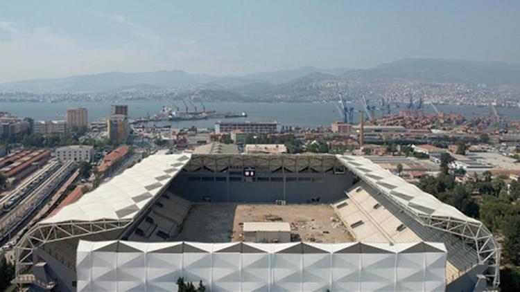 İzmir Alsancak Stadyumu yeni sezonda kapılarını açmaya hazırlanıyor