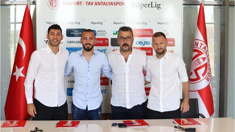 Antalyaspor iç transferde Hakan Özmert, Eren Albayrak ve Veysel Sarı ile sözleşme imzaladı