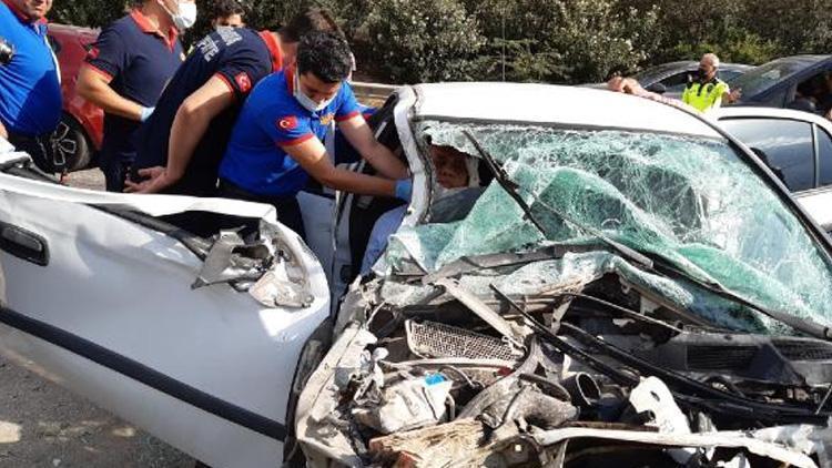Adanaya mülakat için gelen 5 milli eğitim müdürü, kazada yaralandı