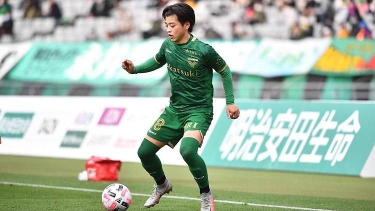 Menemenspor’a Japon orta saha, Mizuki Arai