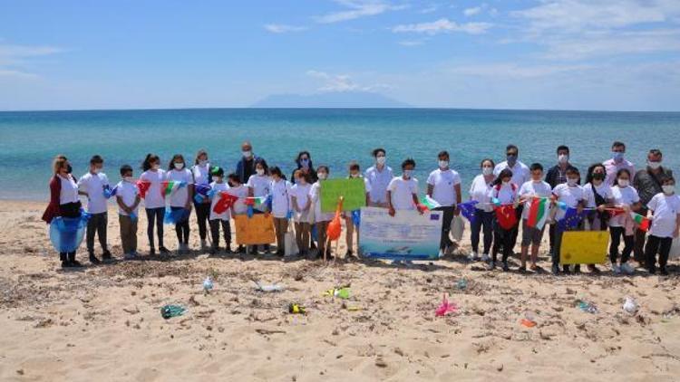 Türkiye ve Bulgaristan sahillerinde eş zamanlı çevre temizliği