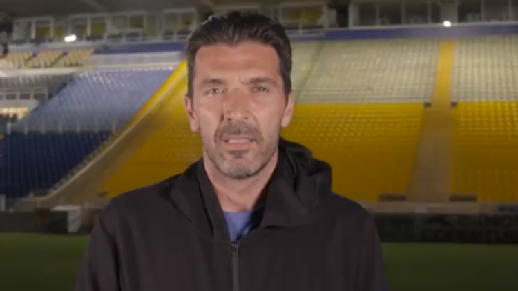 Son Dakika: Gianluigi Buffon geri döndü 20 yıl sonra yeniden Parmada... Galatasaray iddiaları vardı...