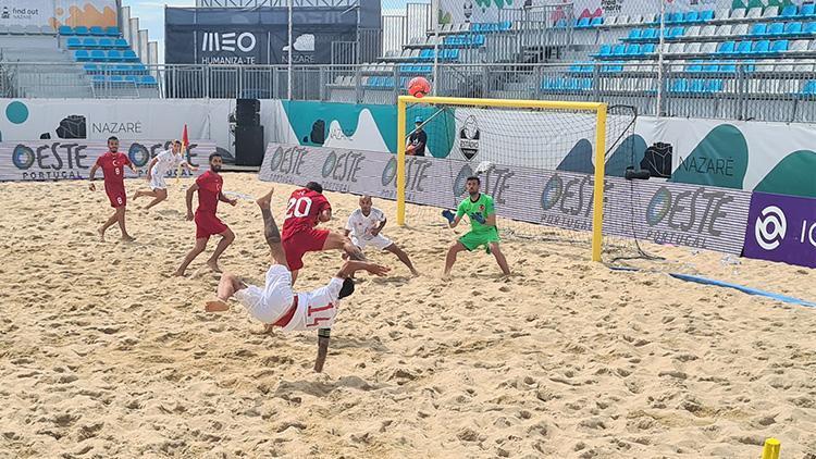 Plaj Futbolu Milli Takımı, İspanyaya 5-3 yenildi