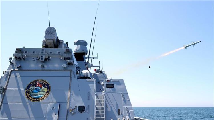 Atmaca füzesiyle Türk donanması çok daha güçlü