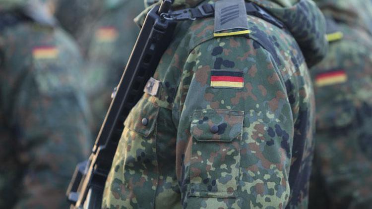 Alman ordusunda 90 yıl sonra askeri hahambaşı görev yapacak