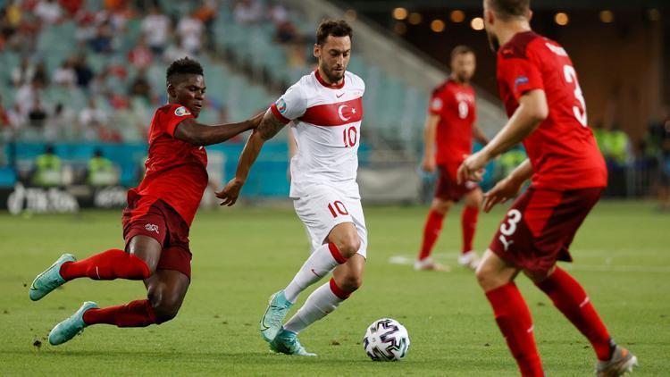 İsviçre - Türkiye maçı sonrası Hakan Çalhanoğlundan öz eleştiri