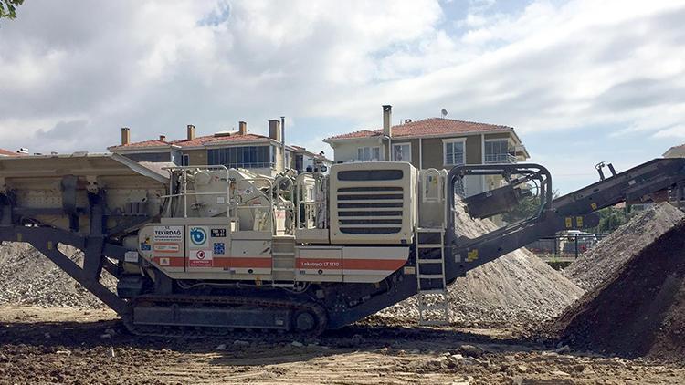 Tekirdağdan çalınan taş kırma makinesi İstanbulda bulundu