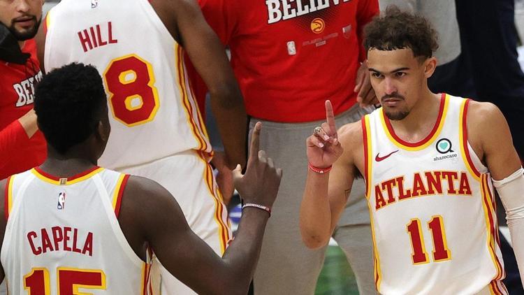 NBAde Gecenin Sonuçları: Doğuda finalin ilk maçına Trae Young damgası 48 sayı attı, Hawksı 1-0 öne geçirdi...