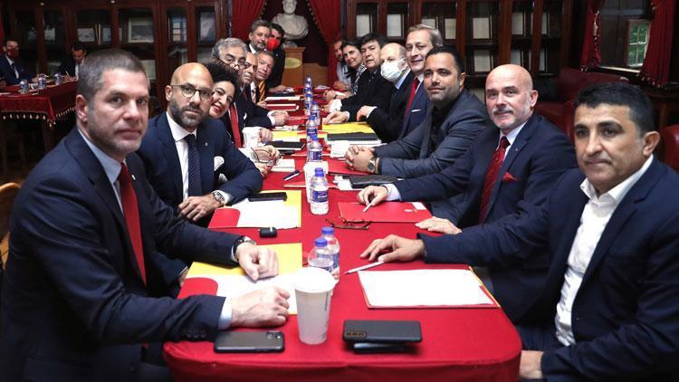 Galatasarayda Burak Elmas ve yönetimi, Anıtkabiri ziyaret edecek