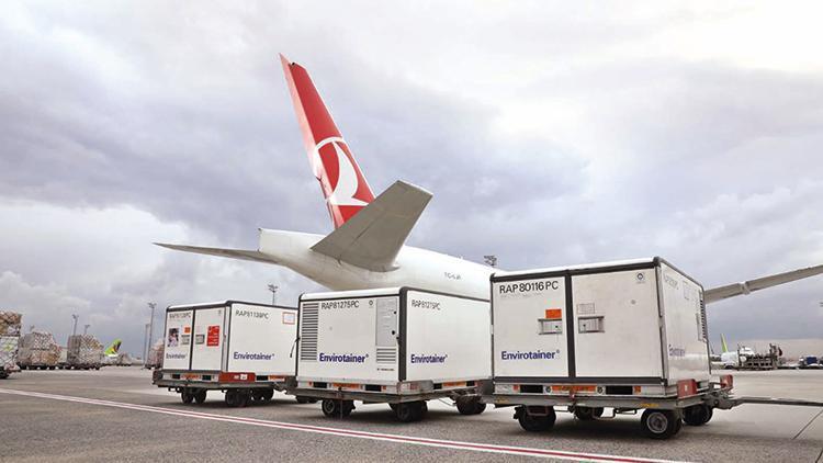 Turkish Cargo 100 milyon doz aşı taşıdı