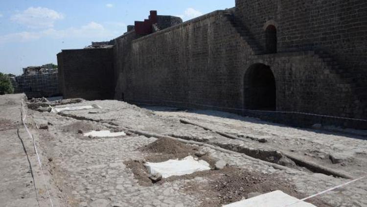 Diyarbakırın 5 bin yıllık surlarının sırrı araştırılıyor