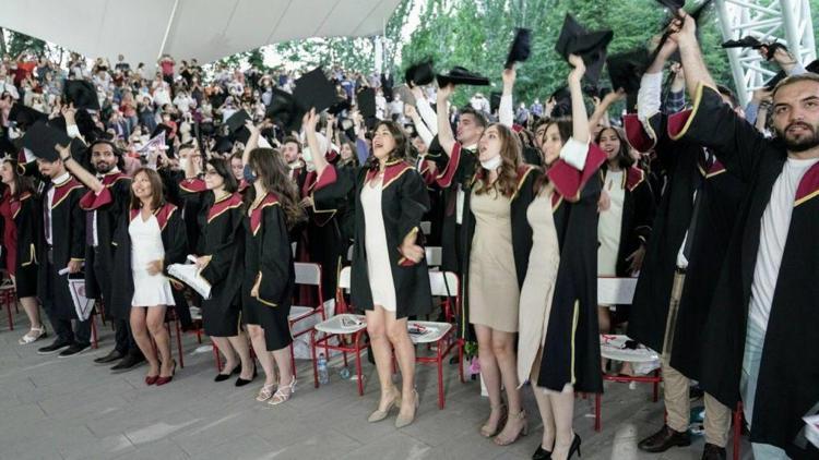 Ankara Tıp’ta mezuniyet coşkusu